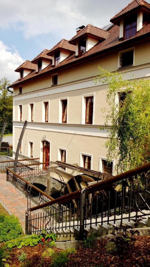 Mlyn Mitrovice Ξενοδοχείο Příbram Εξωτερικό φωτογραφία